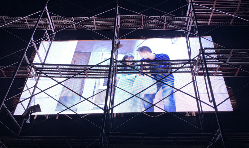 12.12應(yīng)城戶(hù)外P5  11.5個(gè)方